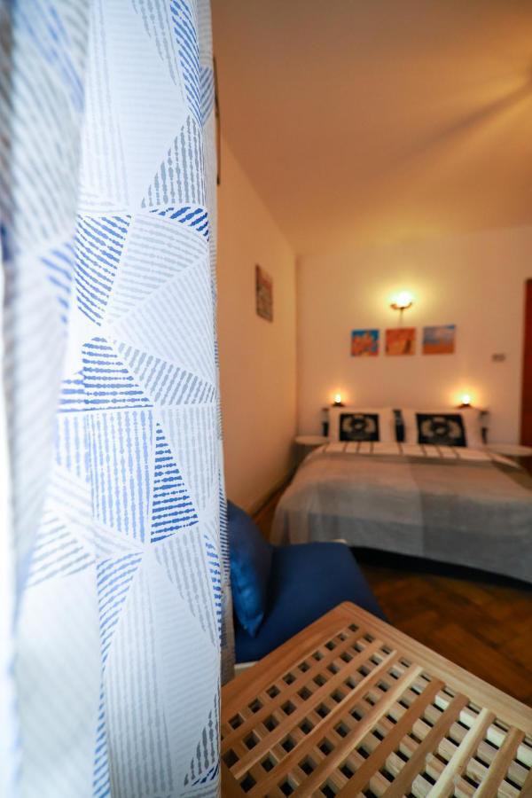 Appartement June Studio à Braşov Extérieur photo